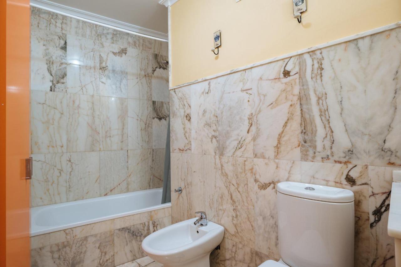 Homeyseville-Precioso Apartamento San Juan De La Palma, Parking Optional Sevilha Exterior foto